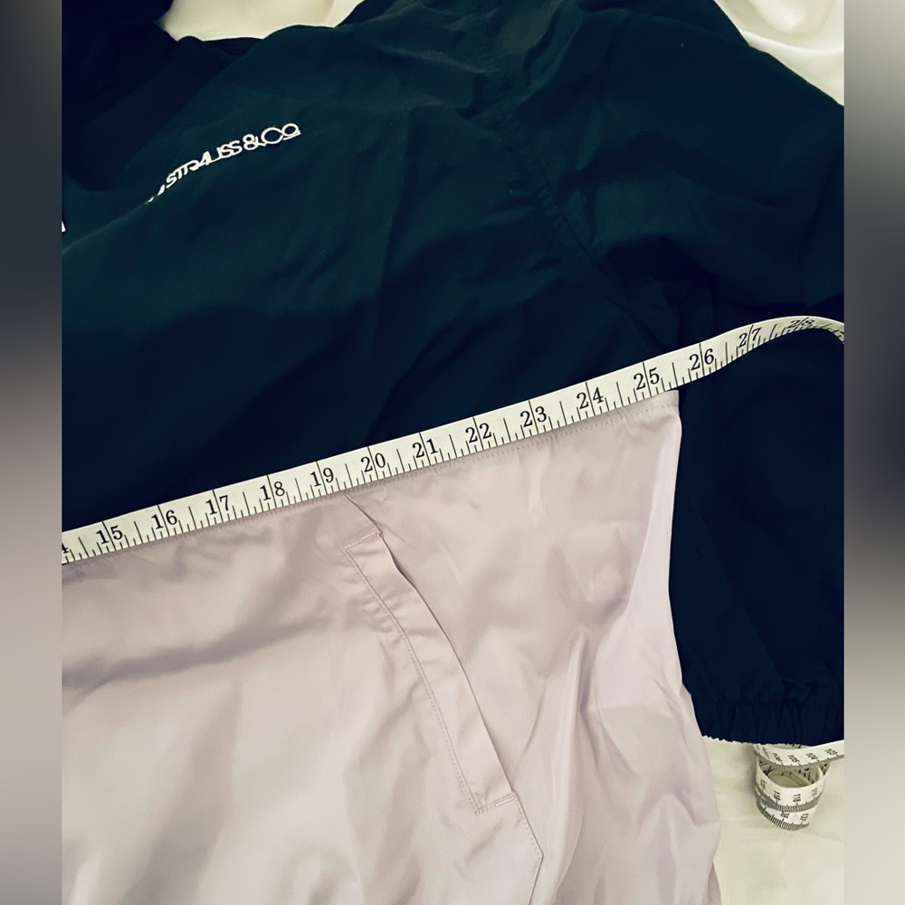 Levi Colorblocked Pullover Jacket - Picture 3 of 11